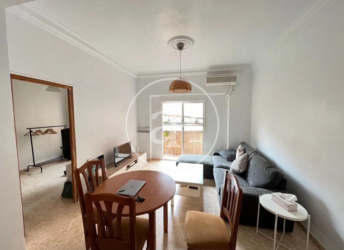 Living room of Flat to rent in  Valencia Capital  with Air Conditioner, Heating and Furnished