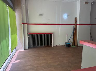 Gewerbefläche zum Verkauf in Carrer Carrer Anselm Clavé