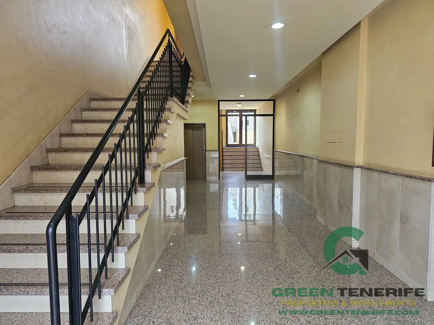 Piso en venta en Adeje con Trastero y Balcón