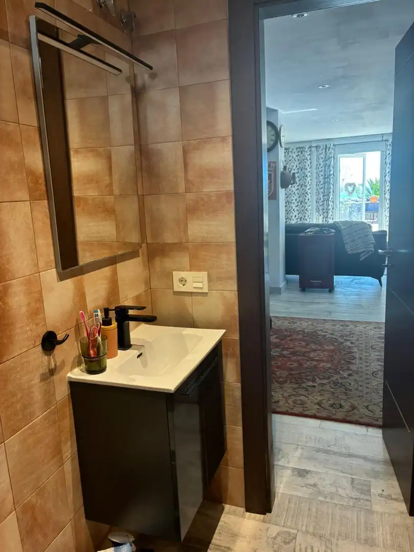 Bathroom of Houses for sale in Almuñécar  with Air Conditioner, Heating and Private garden