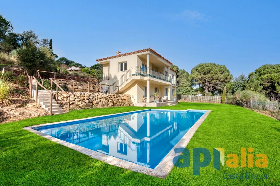 Jardí de Casa o xalet en venda en Santa Cristina d'Aro amb Calefacció, Jardí privat i Terrassa