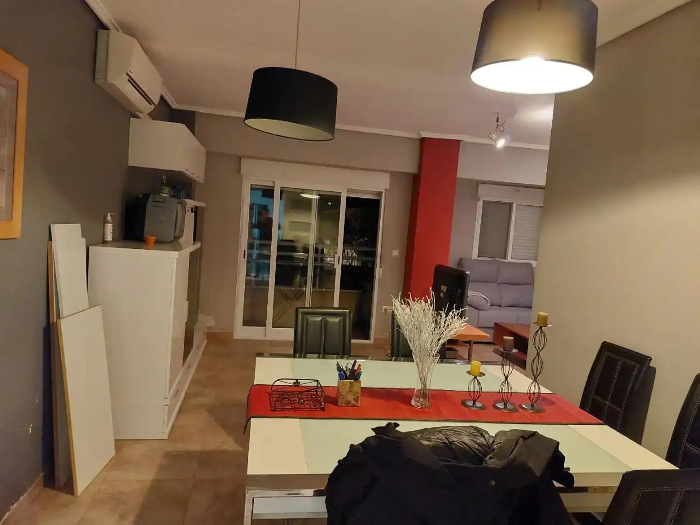 Dining room of Flat for rent in  Valencia Capital  with Air Conditioner and Balcony