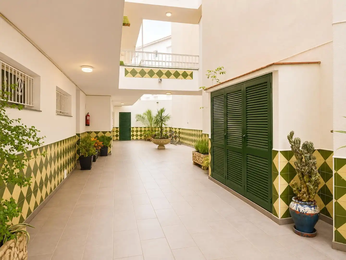 Appartamento in vendita a POBLAT TIPIC/AV. CANAL, imagen 24