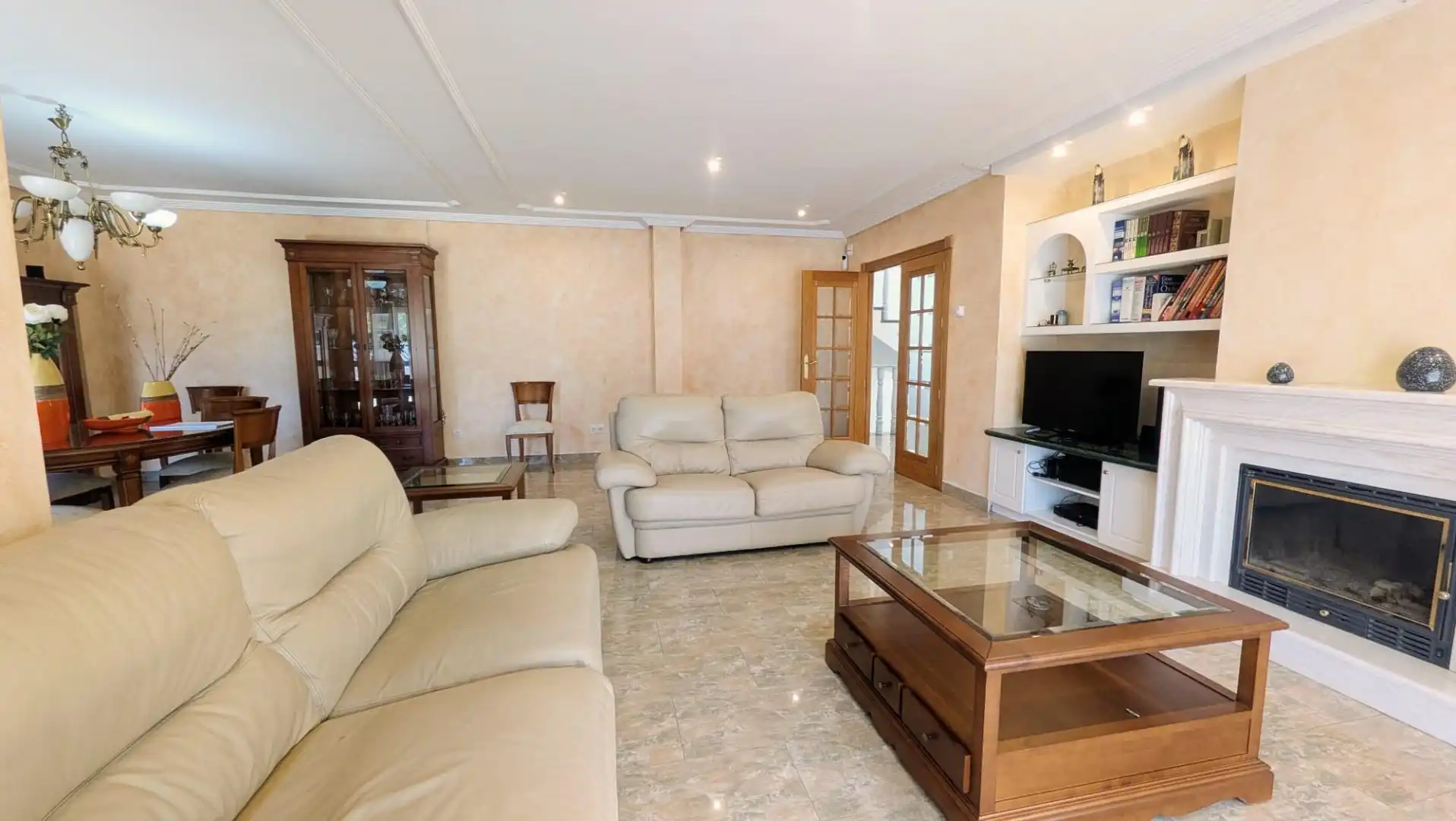 Living room of Detached homes for sale in L'Alfàs del Pi