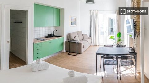 Foto 4 de Piso de alquiler en Mont-Olivet, Valencia Capital