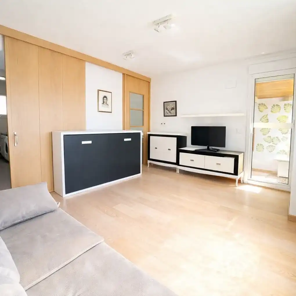 Sala de estar de Piso en venta en Vitoria - Gasteiz con Calefacción, Parquet y Terraza