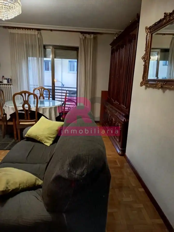 Sala de estar de Piso en venta en Salamanca Capital con Calefacción y Balcón