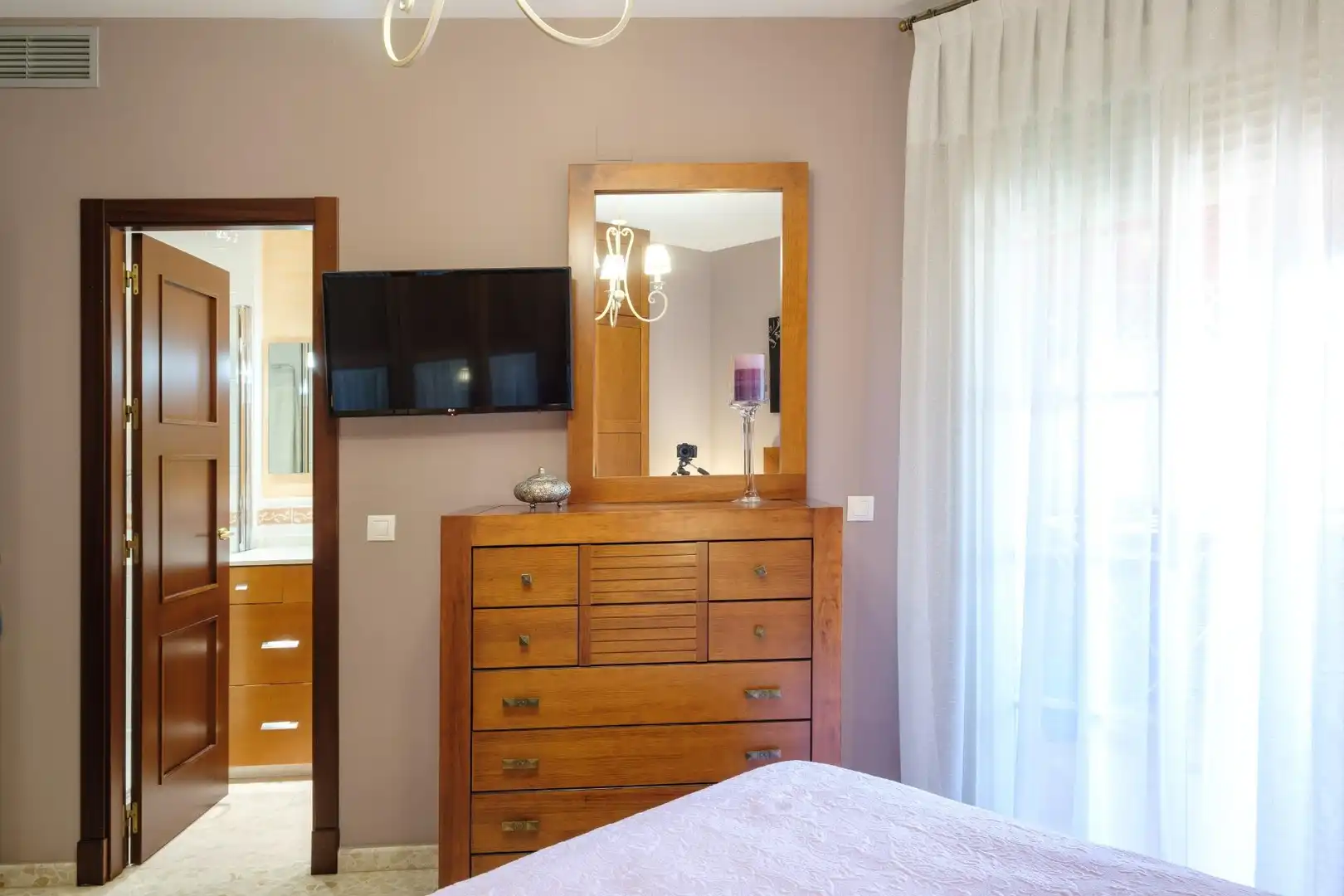Habitación de Piso en venta en Alcalá de Guadaira con Aire acondicionado, Jardín privado y Terraza
