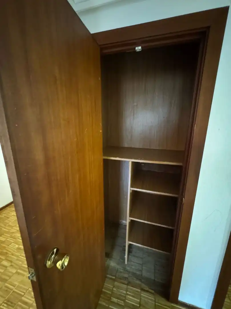 Habitación de Piso en venta en Gijón  con Calefacción y Parquet