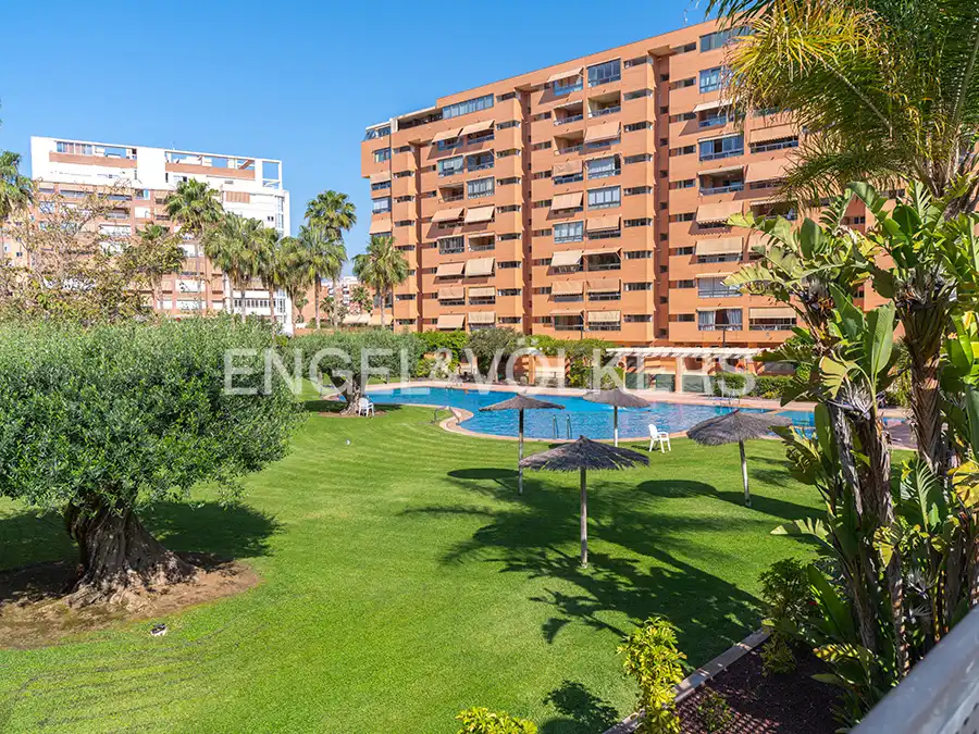 Exterior view of Attic for rent in Alicante / Alacant  with Air Conditioner, Heating and Terrace