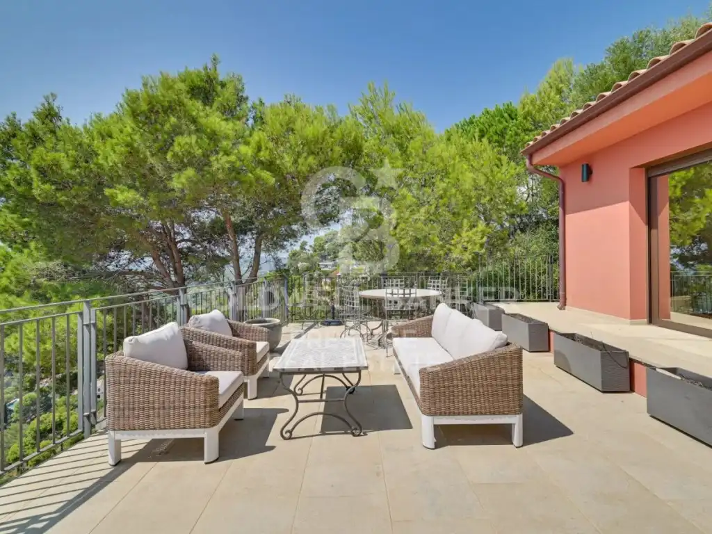 Casa en venta en Calle Magnolia, imagen 5