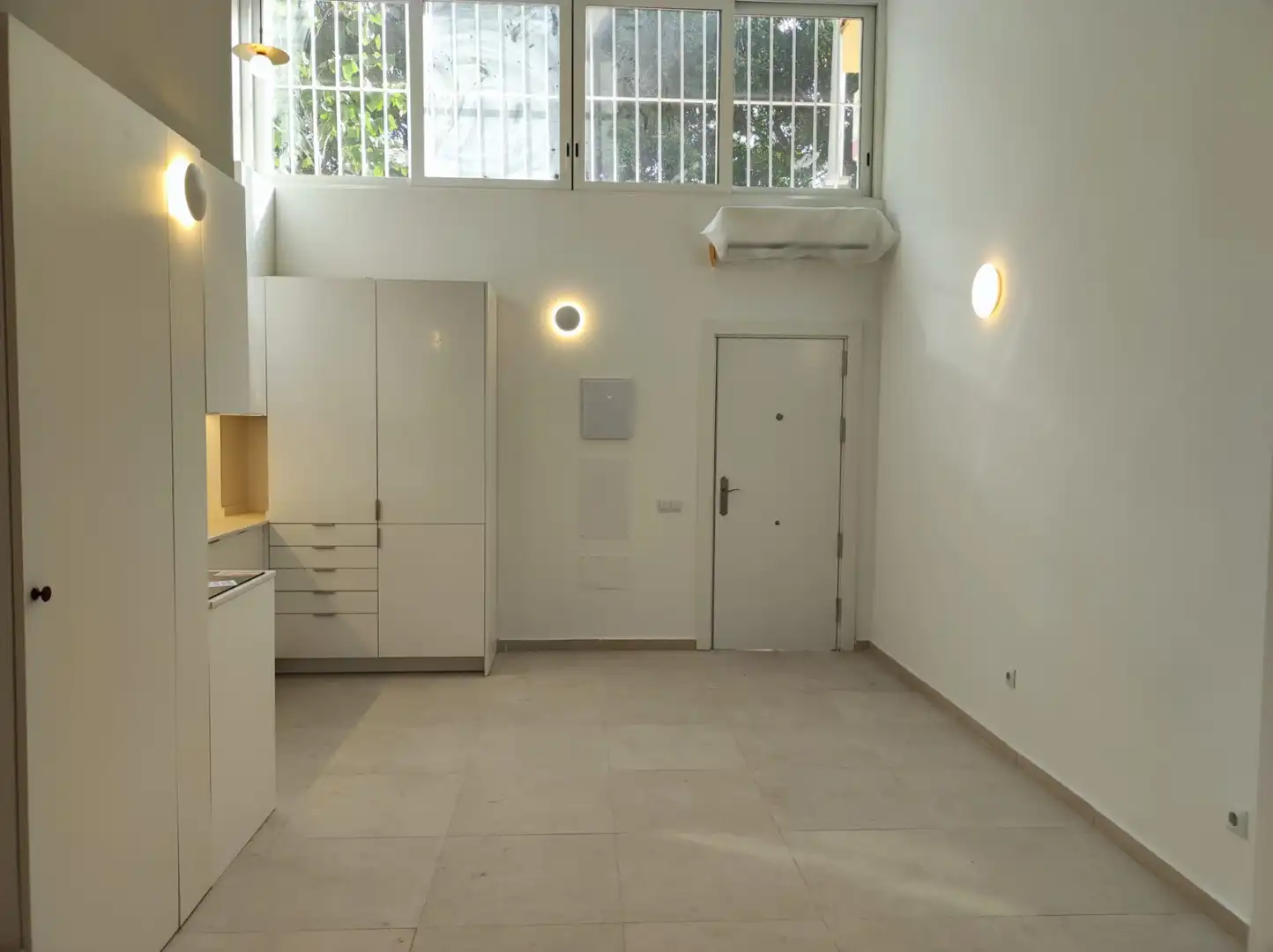 Wohnung zur Miete in Málaga mit Klimaanlage, Heizung und Ofen