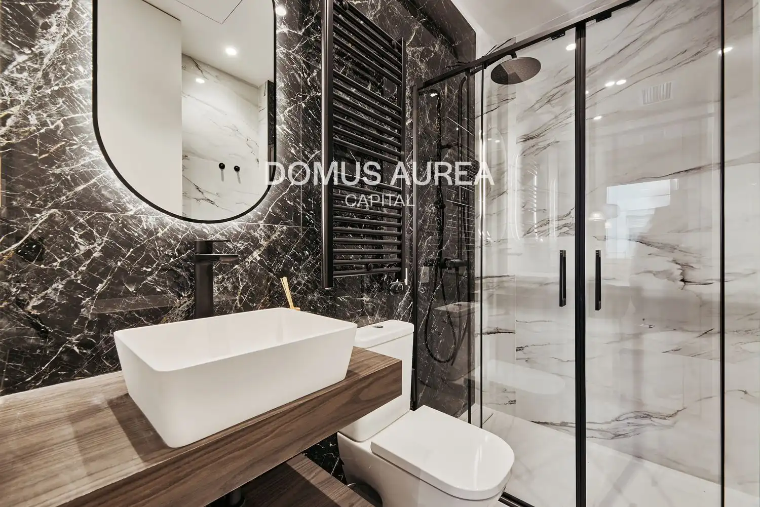 Baño de Piso en venta en Madrid con Aire acondicionado, Calefacción y Amueblado