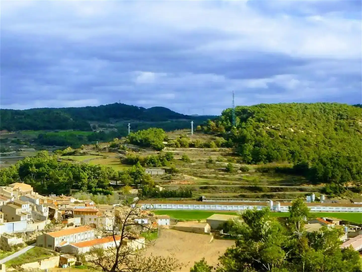 Vista exterior de Nau industrial en venda en Els Omells de na Gaia