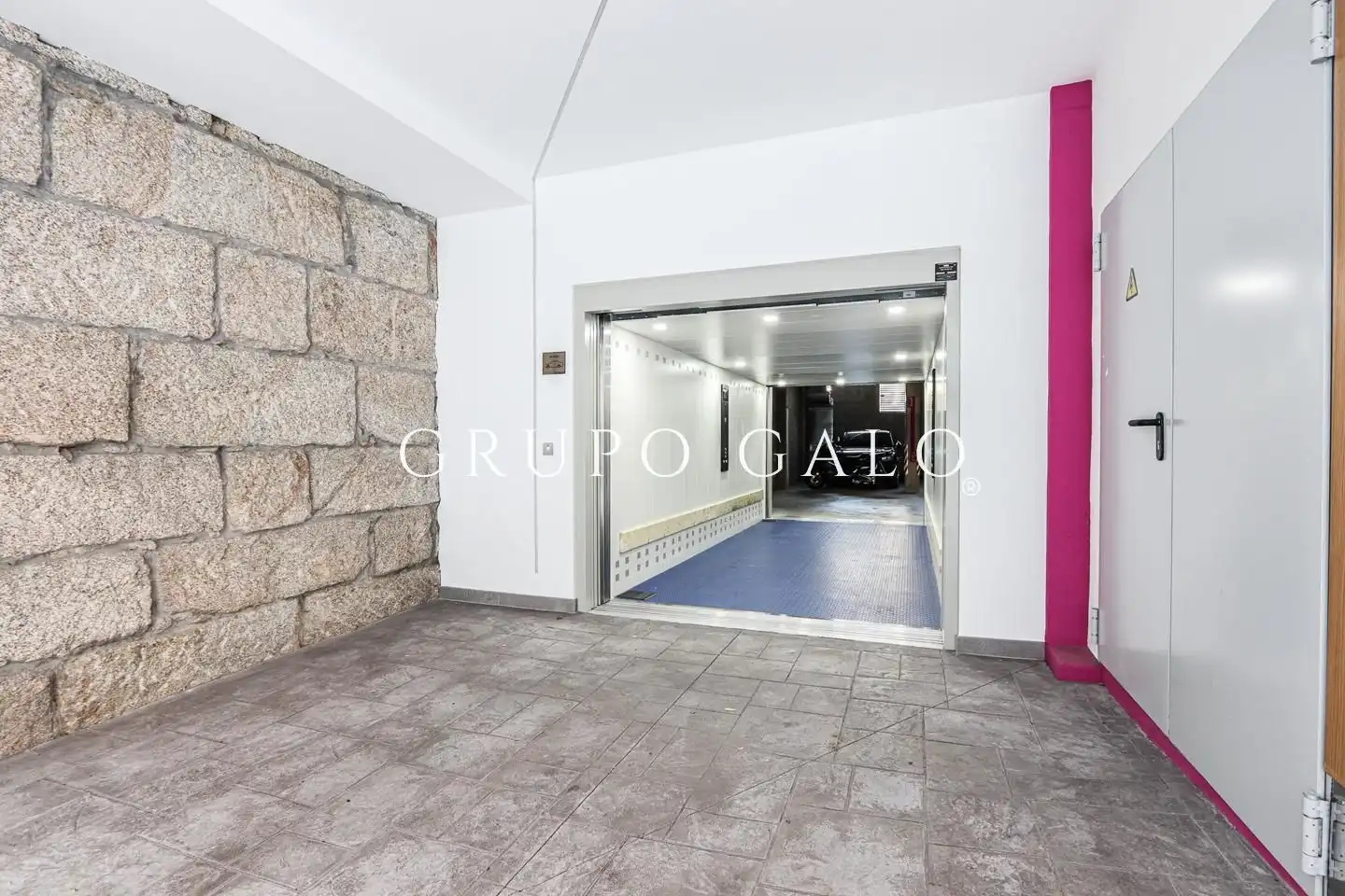 Wohnung zur Miete in Rúa de Bolivia, Plaza España - Corte Inglés