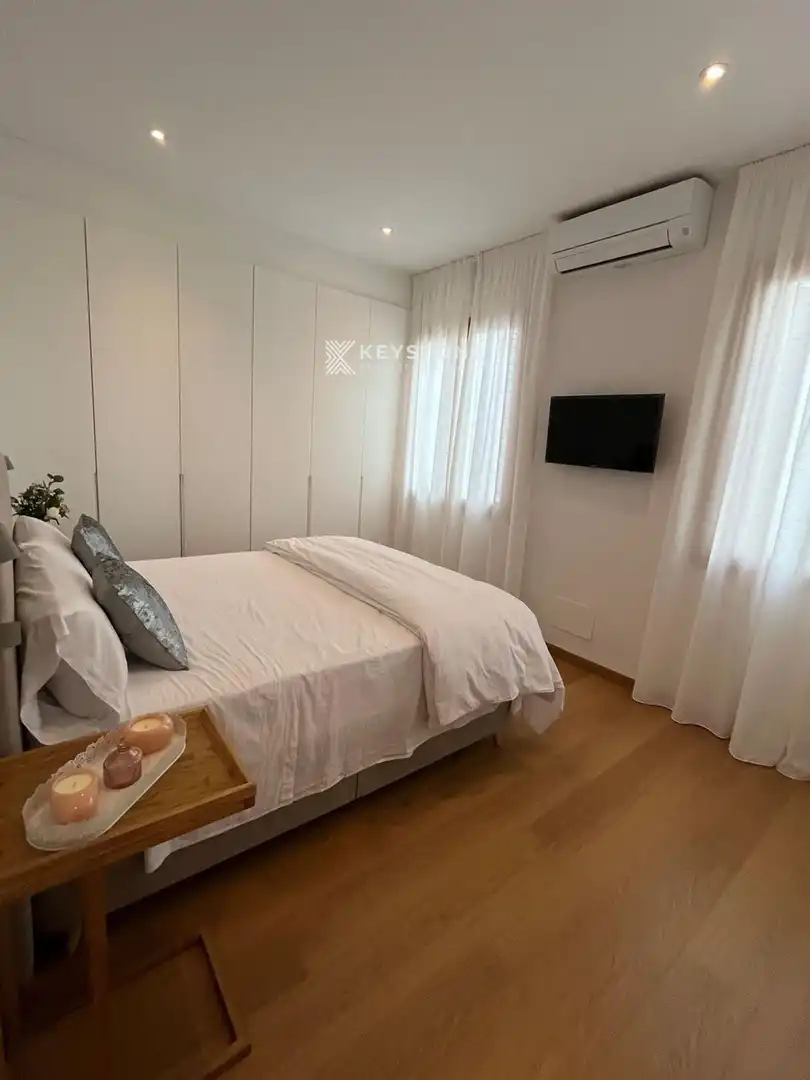 Schlafzimmer von Dachboden zur Miete in  Palma de Mallorca mit Klimaanlage und Möbliert