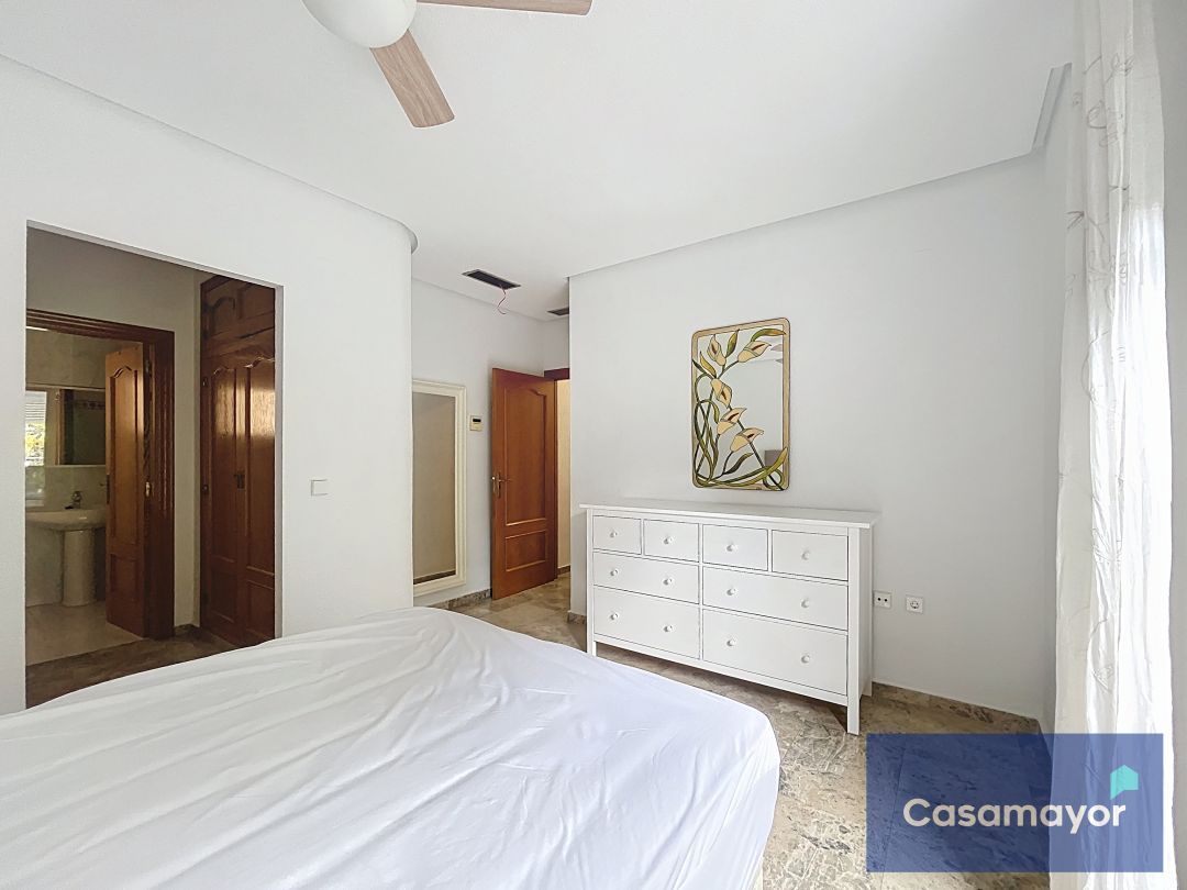 Bedroom of Flat to rent in Alicante / Alacant  with Air Conditioner and Heating