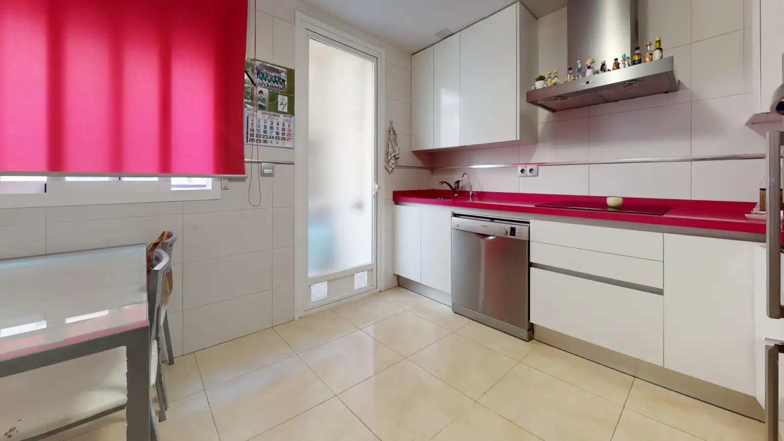 Flat with terrace for sale in Casco Urbano, imagen 6