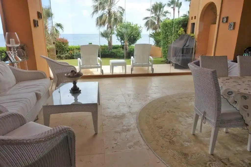 Terraza de Planta baja de alquiler en Estepona con Aire acondicionado, Terraza y Piscina