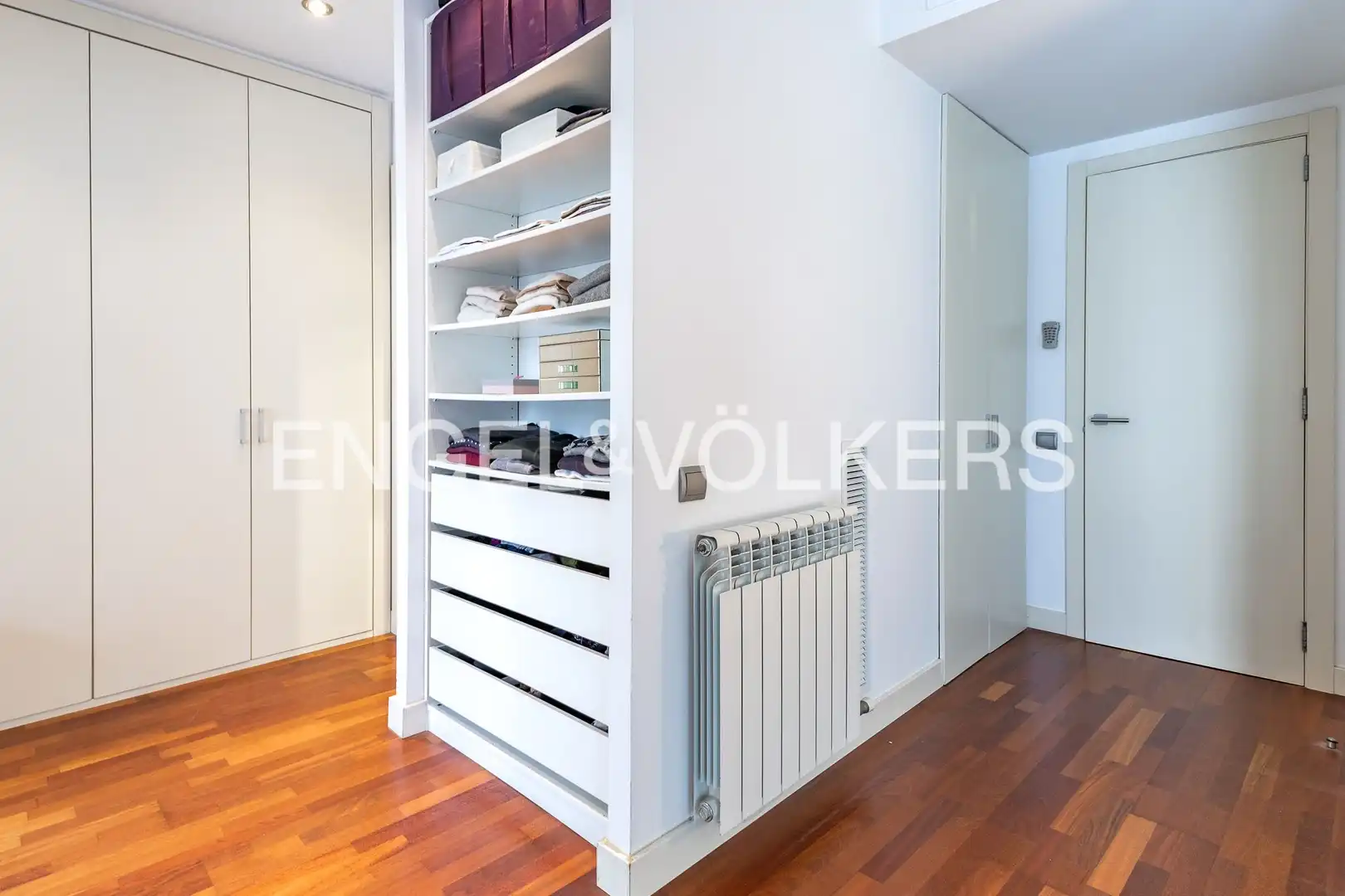 Piso en venta en Sant Cugat del Vallès con Aire acondicionado, Calefacción y Jardín privado