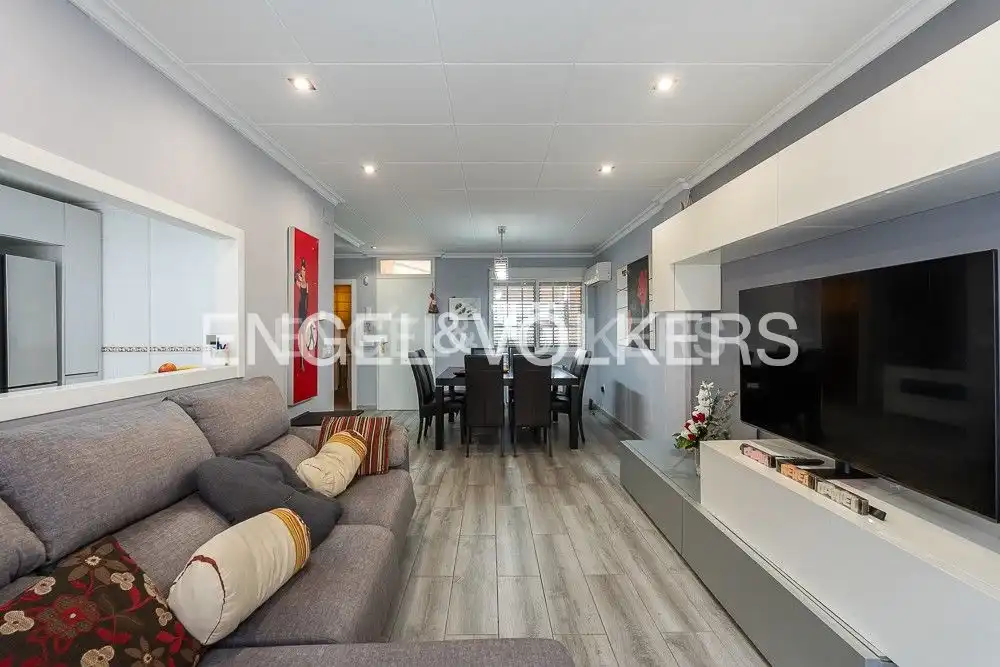 Sala de estar de Casa o chalet en venta en Valencia con Aire acondicionado, Calefacción y Terraza