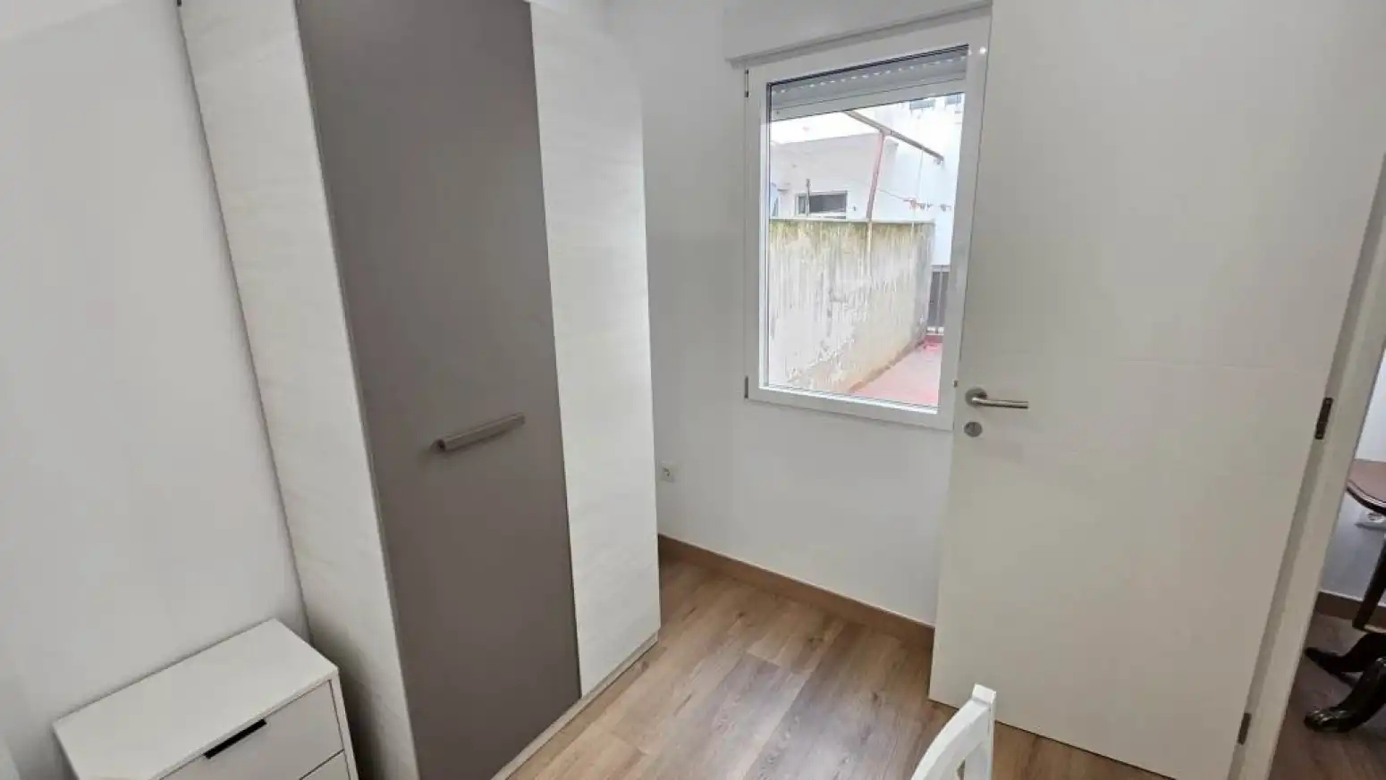 Schlafzimmer von Wohnung zur Miete in Salamanca mit Heizung, Möbliert und Balkon