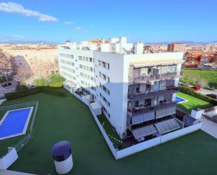 Swimming pool of Flat for sale in Sabadell  with Air Conditioner, Heating and Terrace