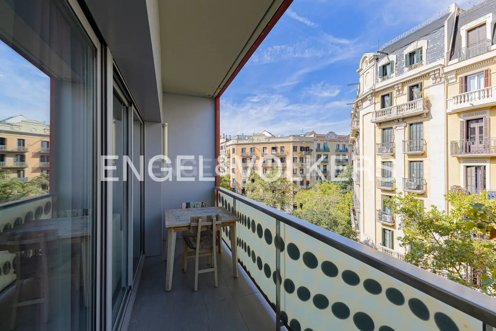 Appartamento con terrazza in vendita a Eixample, imagen 2