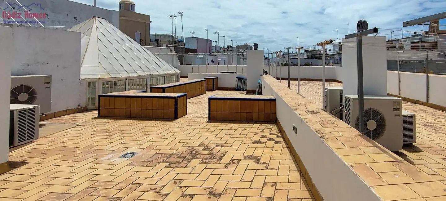 Terrace of Flat for sale in Cádiz  with Air Conditioner, Heating and Parquet flooring