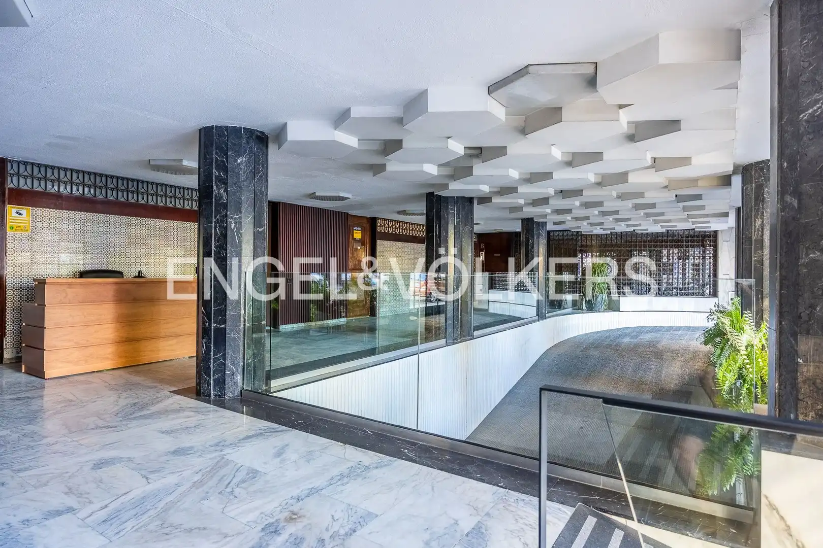 Piso con terraza en venta en Los Remedios, imagen 44