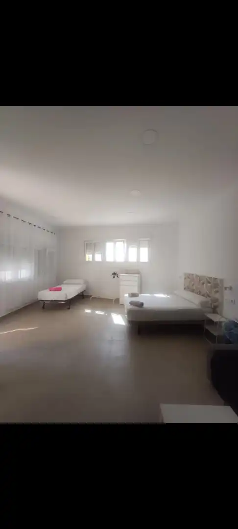 Schlafzimmer von Wohnung zur Miete in Málaga mit Möbliert