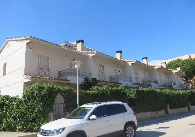 Vista exterior de Garatge en venda en Torredembarra