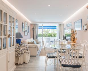 Living room of Planta baja for sale in Marbella  with Air Conditioner, Terrace and Swimming Pool