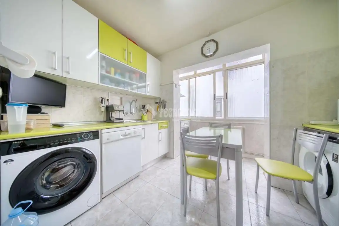 Kitchen of Flat for sale in Valladolid  with Heating