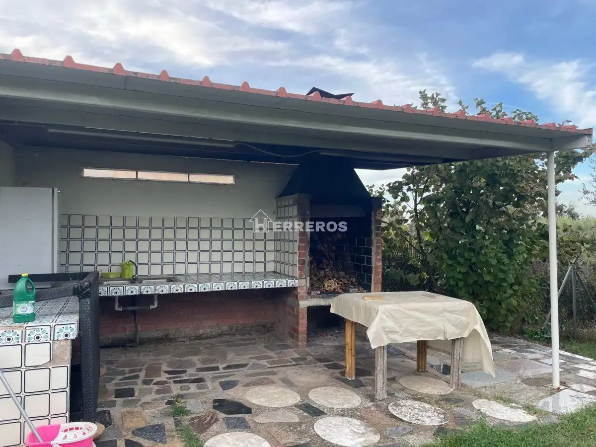 Houses for sale in Entrena, La Rioja