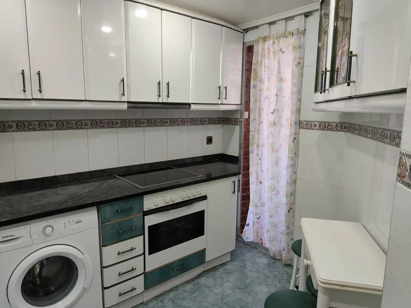Cocina de Piso en venta en Zaragoza con Aire acondicionado, Calefacción y Parquet