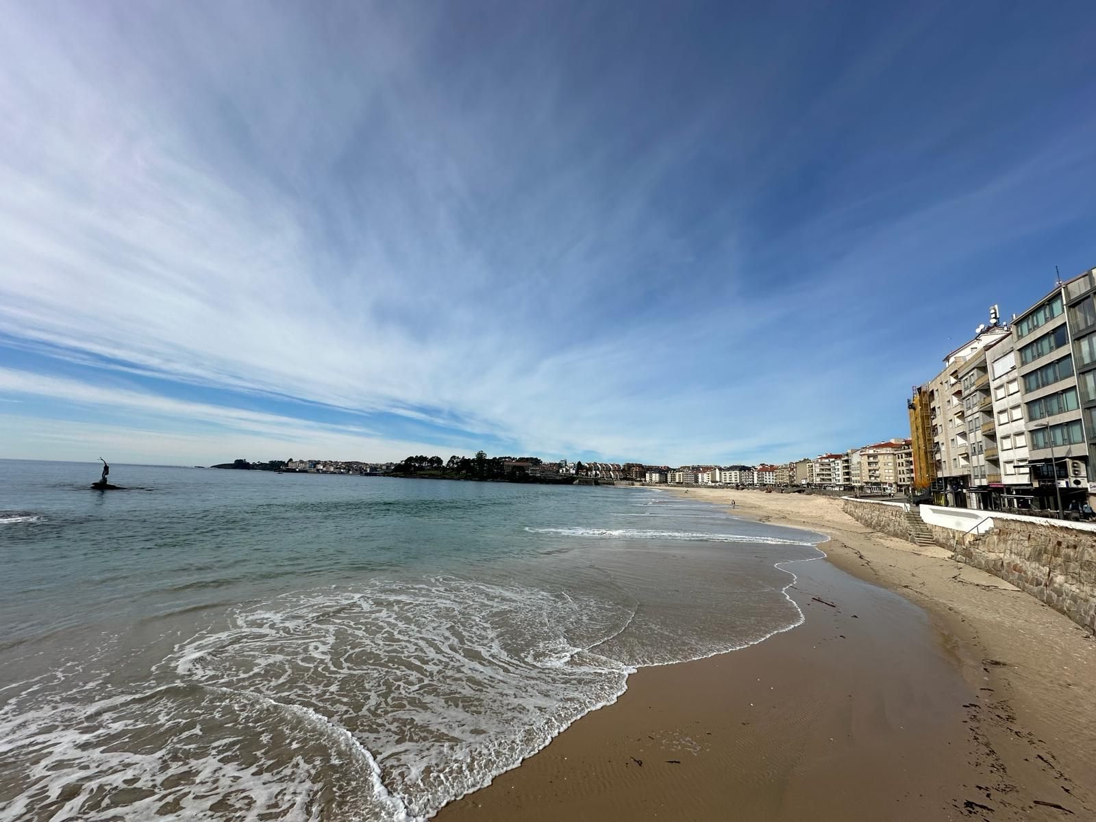 Exterior view of Flat for sale in Sanxenxo  with Parquet flooring, Washing machine and Microwave