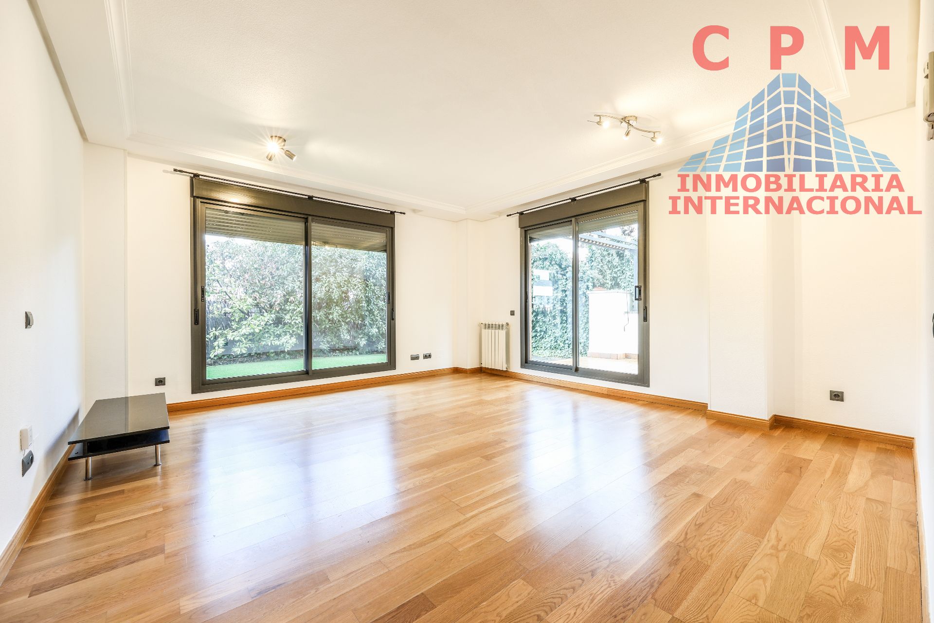 Exterior view of Flat to rent in Boadilla del Monte  with Air Conditioner, Heating and Private garden