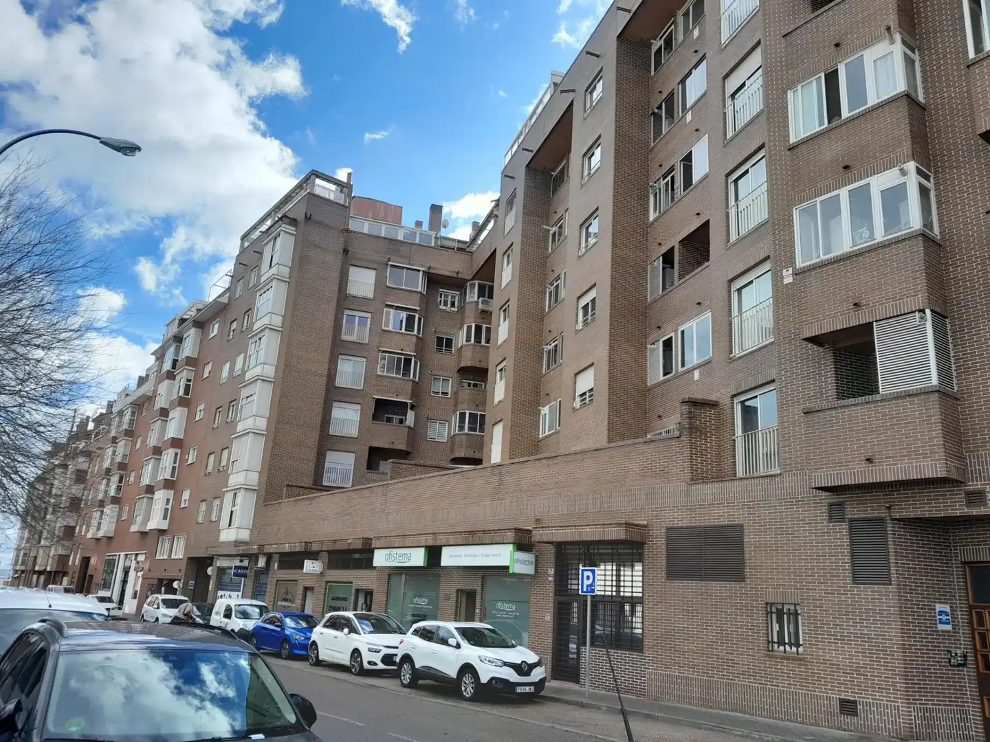 Exterior view of Flat for rent in Madrid  with Air Conditioner, Heating and Storage room