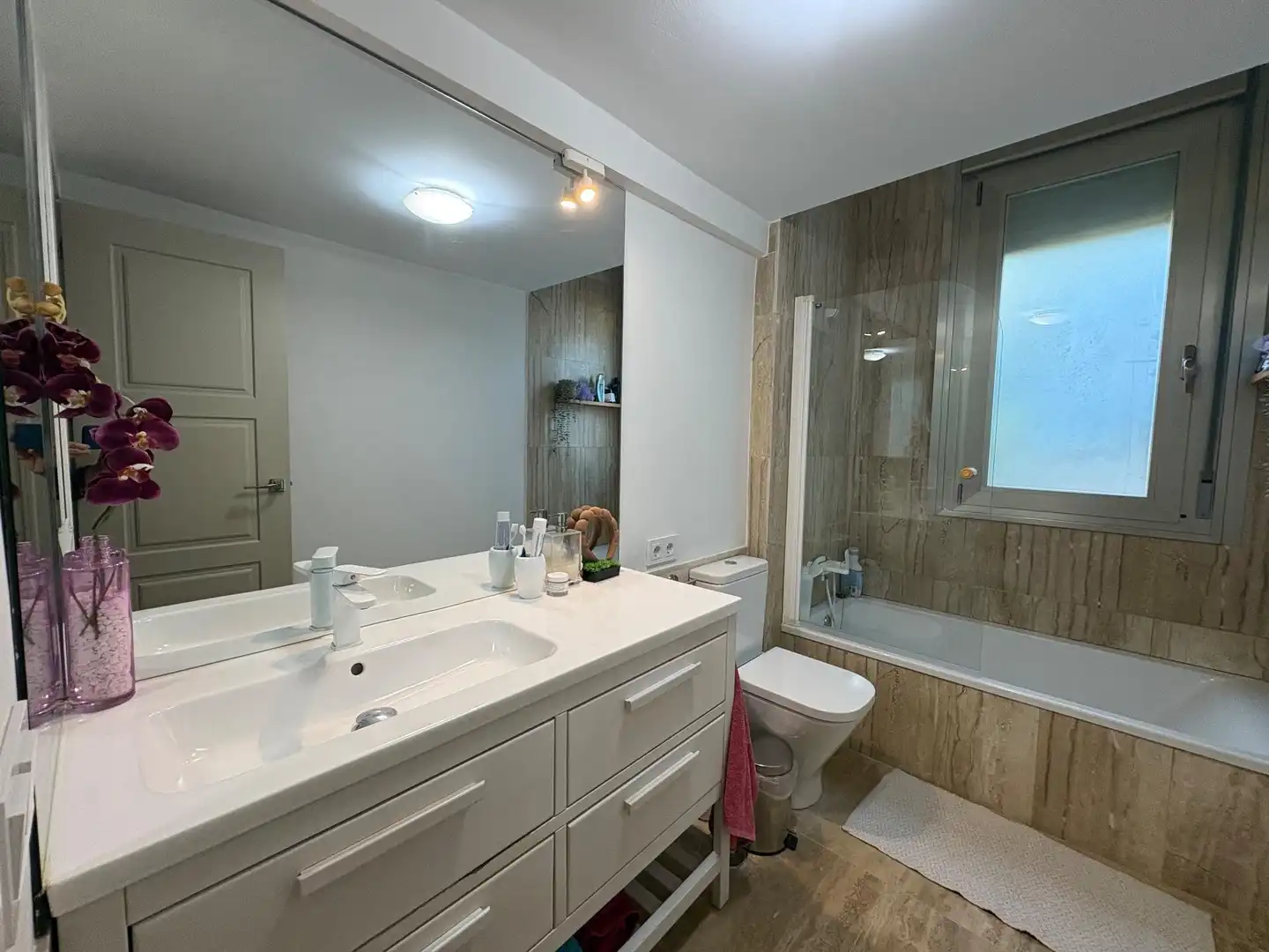 Bathroom of Houses for sale in Córdoba  with Air Conditioner, Heating and Private garden