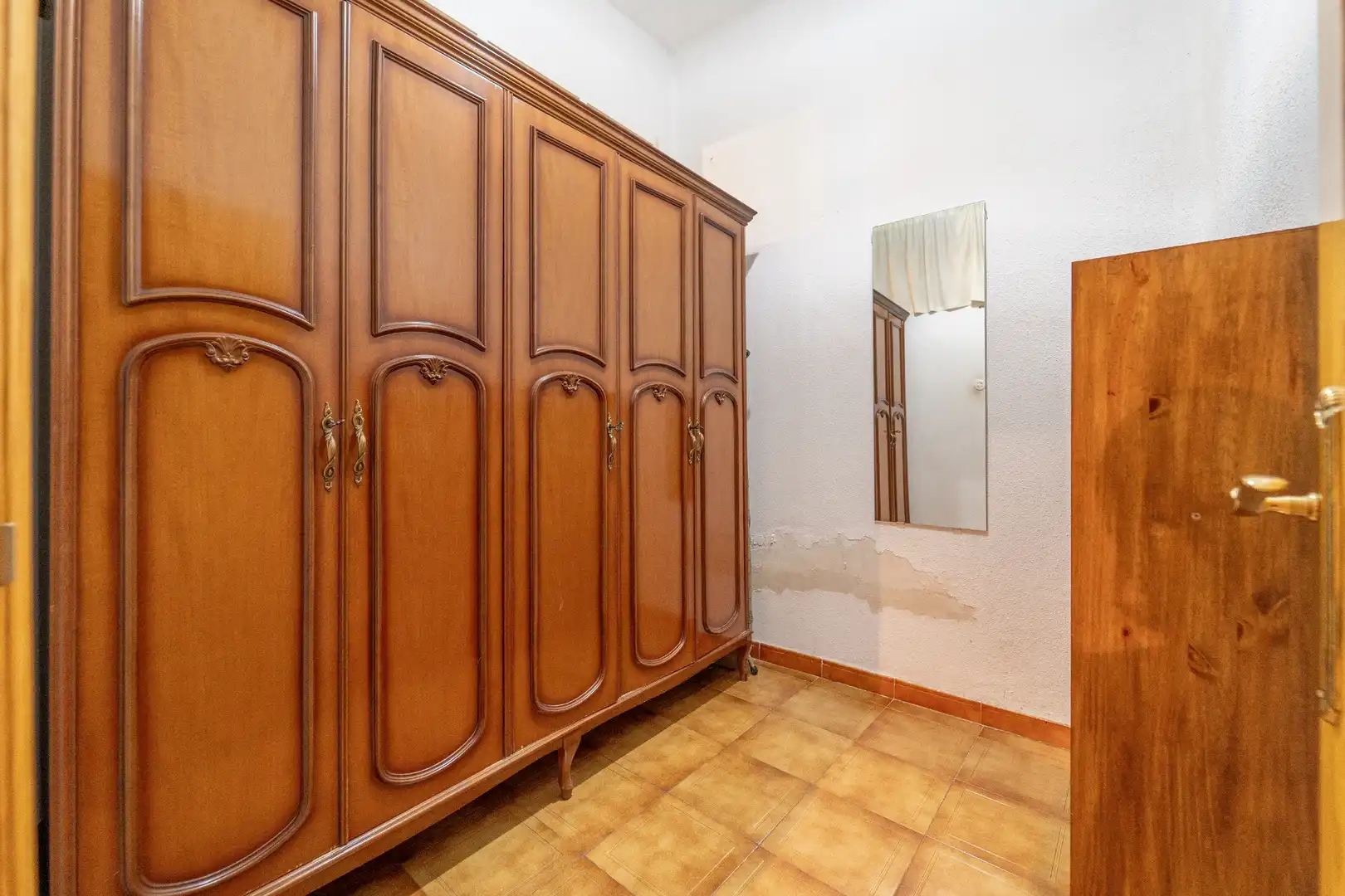 Flat for sale in Madrid  with Heating, Furnished and Internet