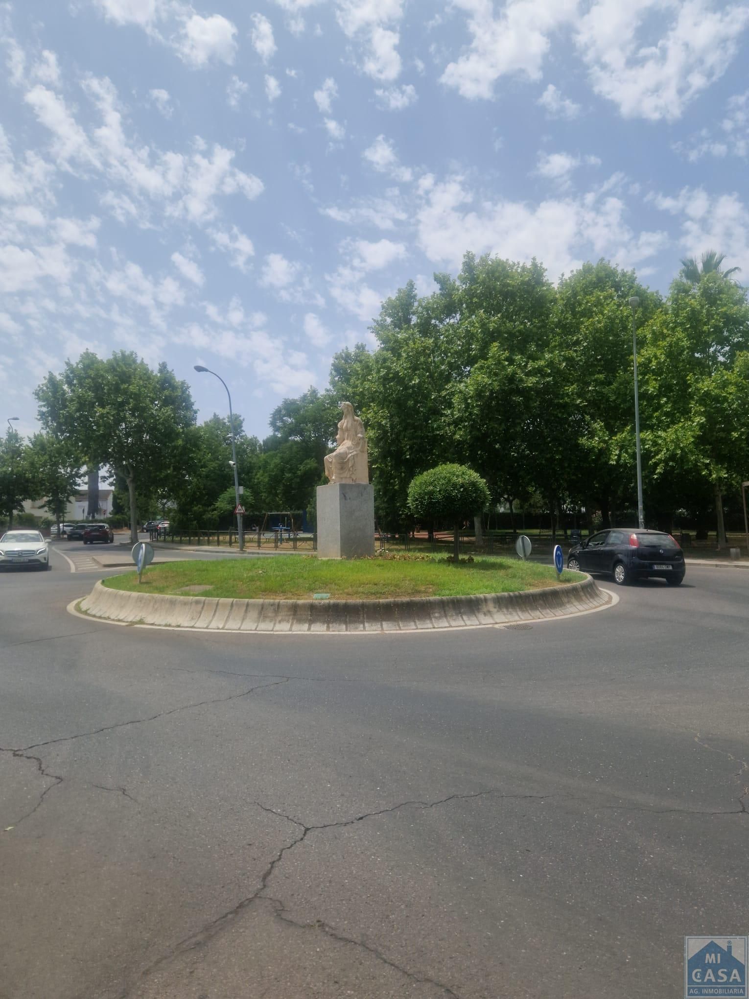 Vista exterior de Pis en venda en Mérida amb Aire condicionat, Calefacció i Terrassa