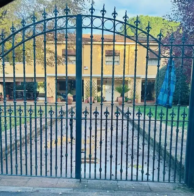 Vista exterior de Casa o chalet en venta en Córdoba con Aire acondicionado, Calefacción y Jardín privado