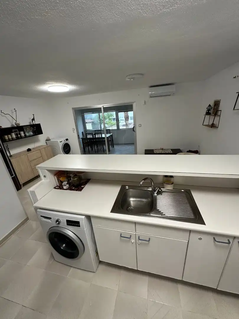Cuina de Apartament de lloguer en Vinaròs amb Aire condicionat, Terrassa i Traster