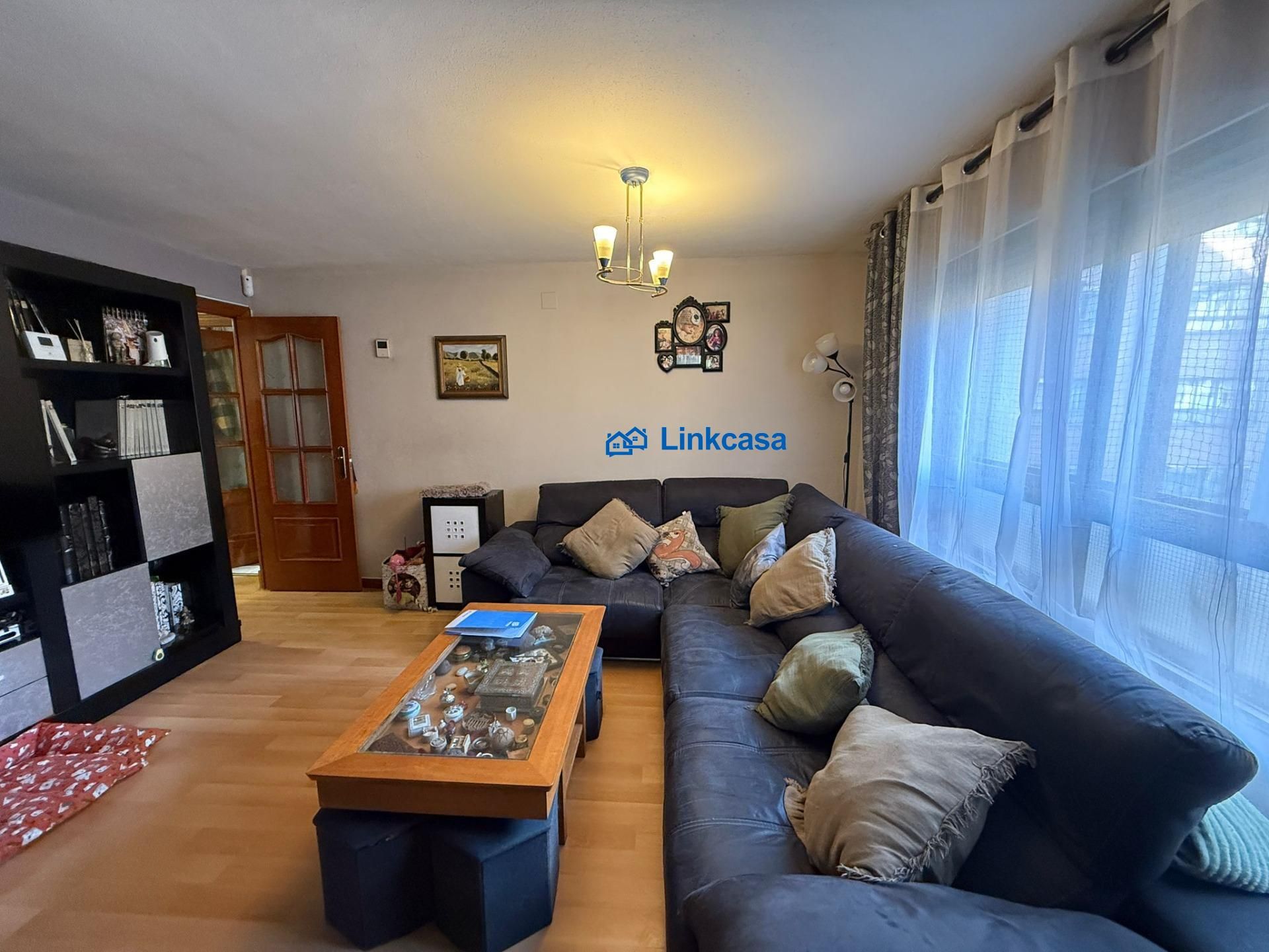 Sala de estar de Piso en venta en  Madrid Capital con Aire acondicionado, Calefacción y Jardín privado