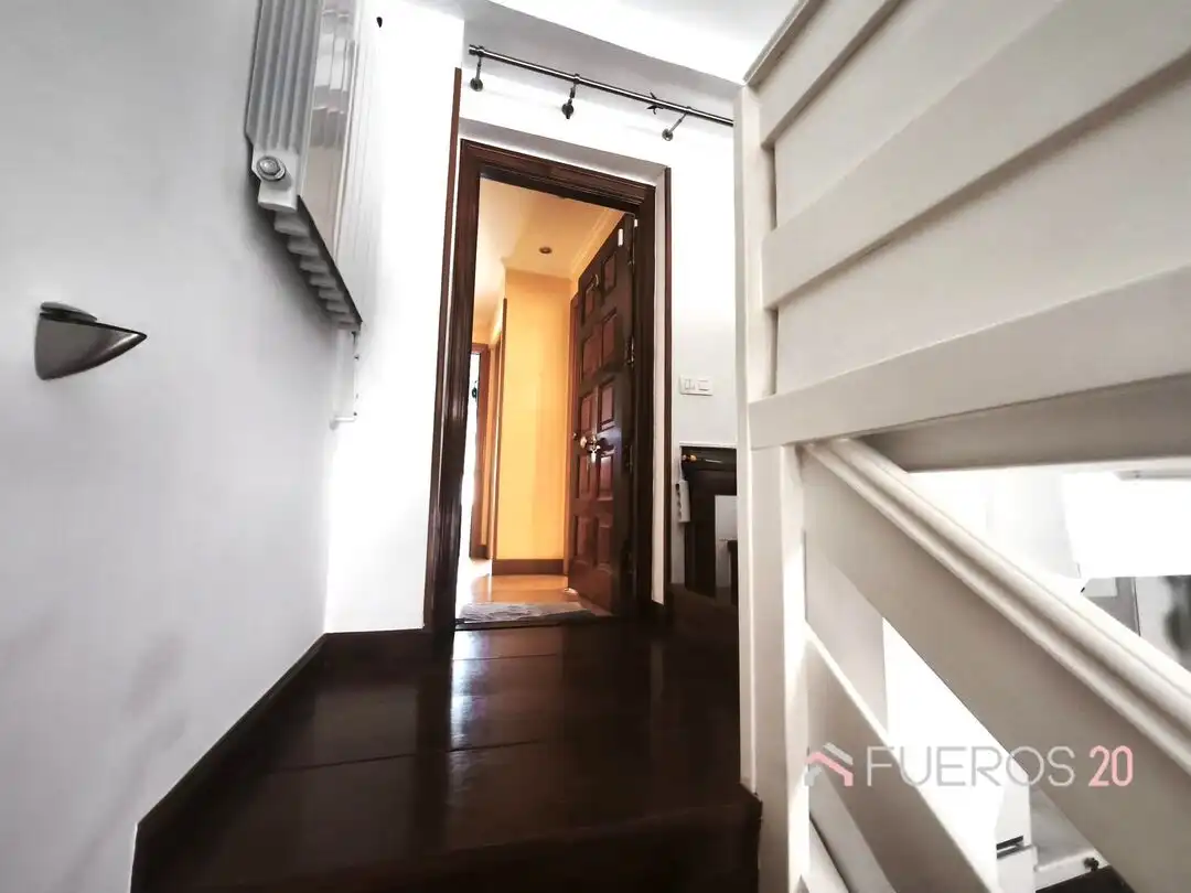 Piso en venta en Barakaldo  con Calefacción y Amueblado