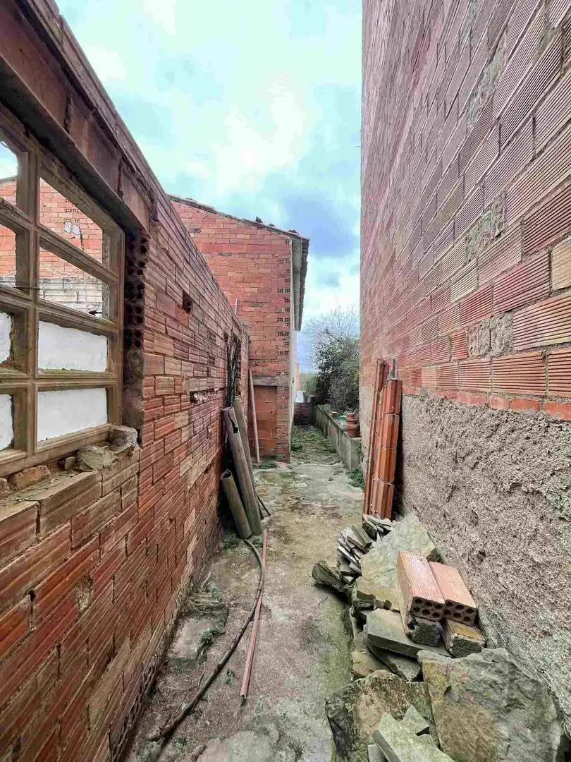 Vista exterior de Edificio en venta en Castellterçol