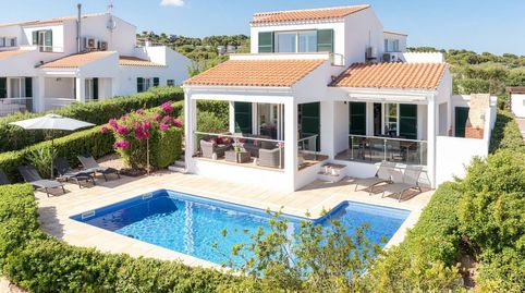Chalet con licencia turística y vistas al mar en Cala Molí