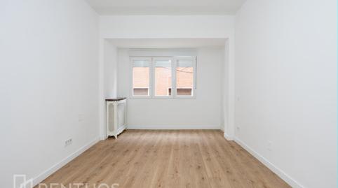 Foto 2 de Pis de lloguer a De Valencia, Palos de Moguer, Madrid