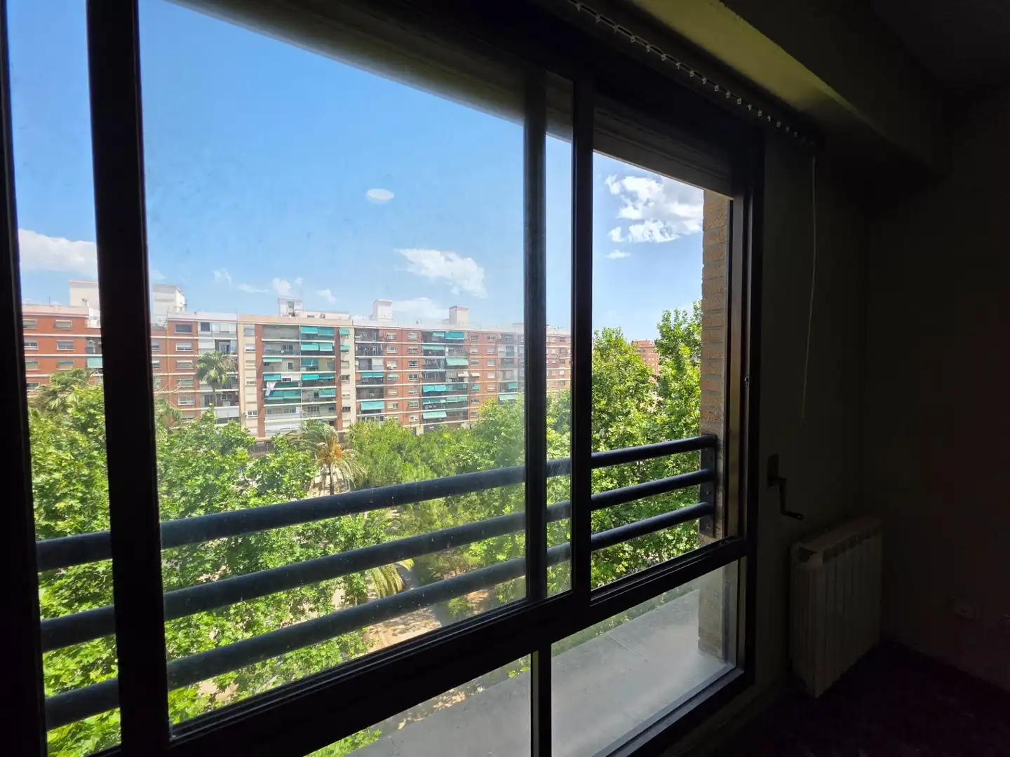 Exterior view of Flat for rent in Valencia  with Heating